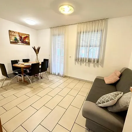 Butterfly * Чатеж-об-Сави