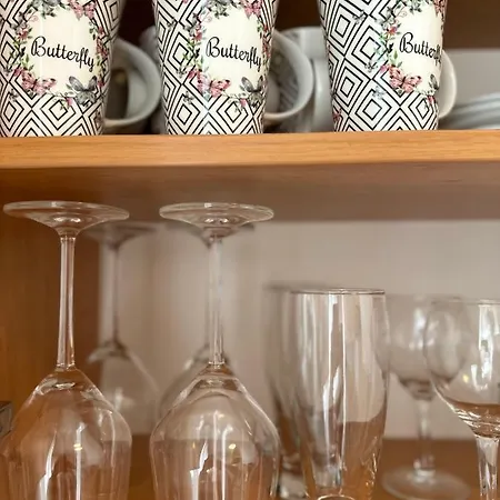 Butterfly Чатеж-об-Сави