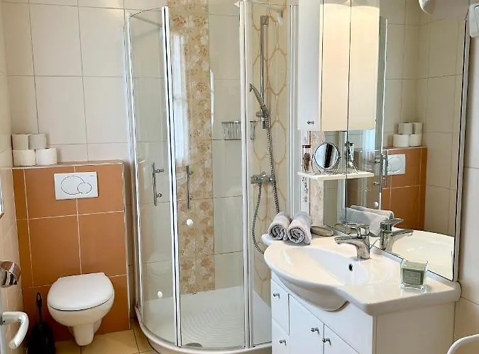 Butterfly Catez ob Savi